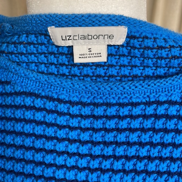 VINTAGE- 90’S LIZ CLAIBORNE OVERSIZED THICK BLUE KNITED CHUNKY SWEATER SIZE S - Picture 12 of 12